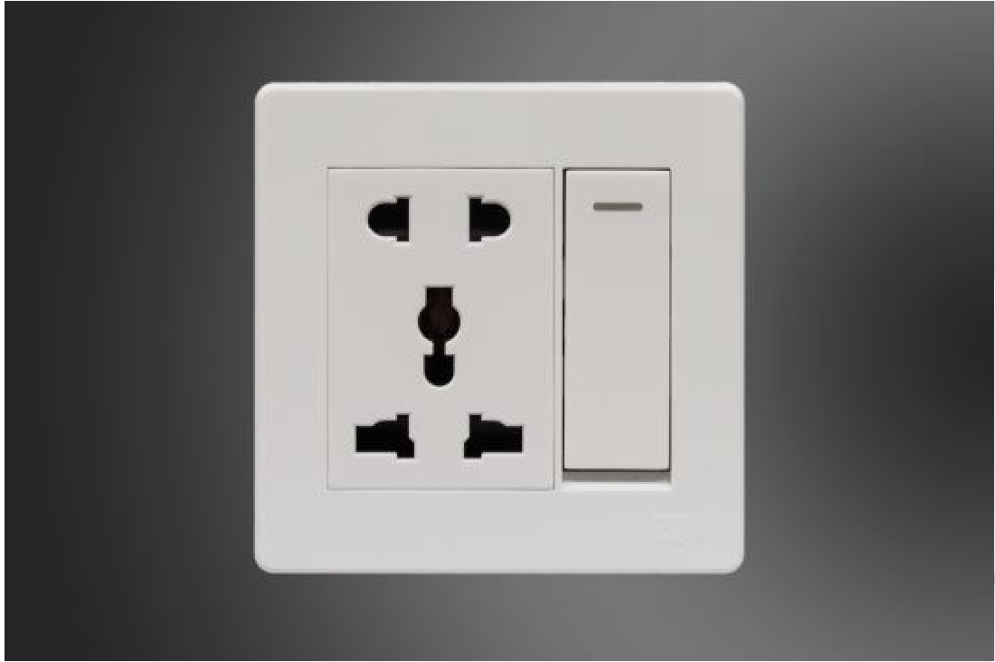 Universal Socket + Switch-White (MGS2044/W)