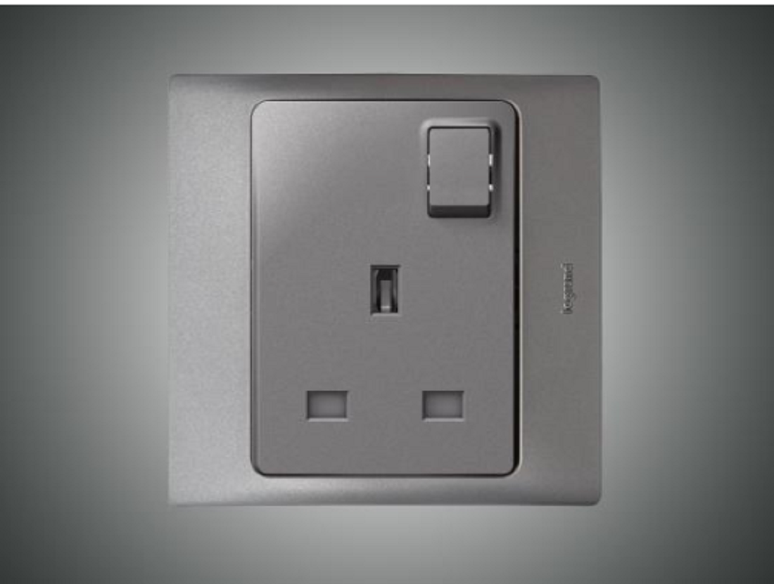 13A 3Pin Socket+Switch Neon Dark Silver (283514)