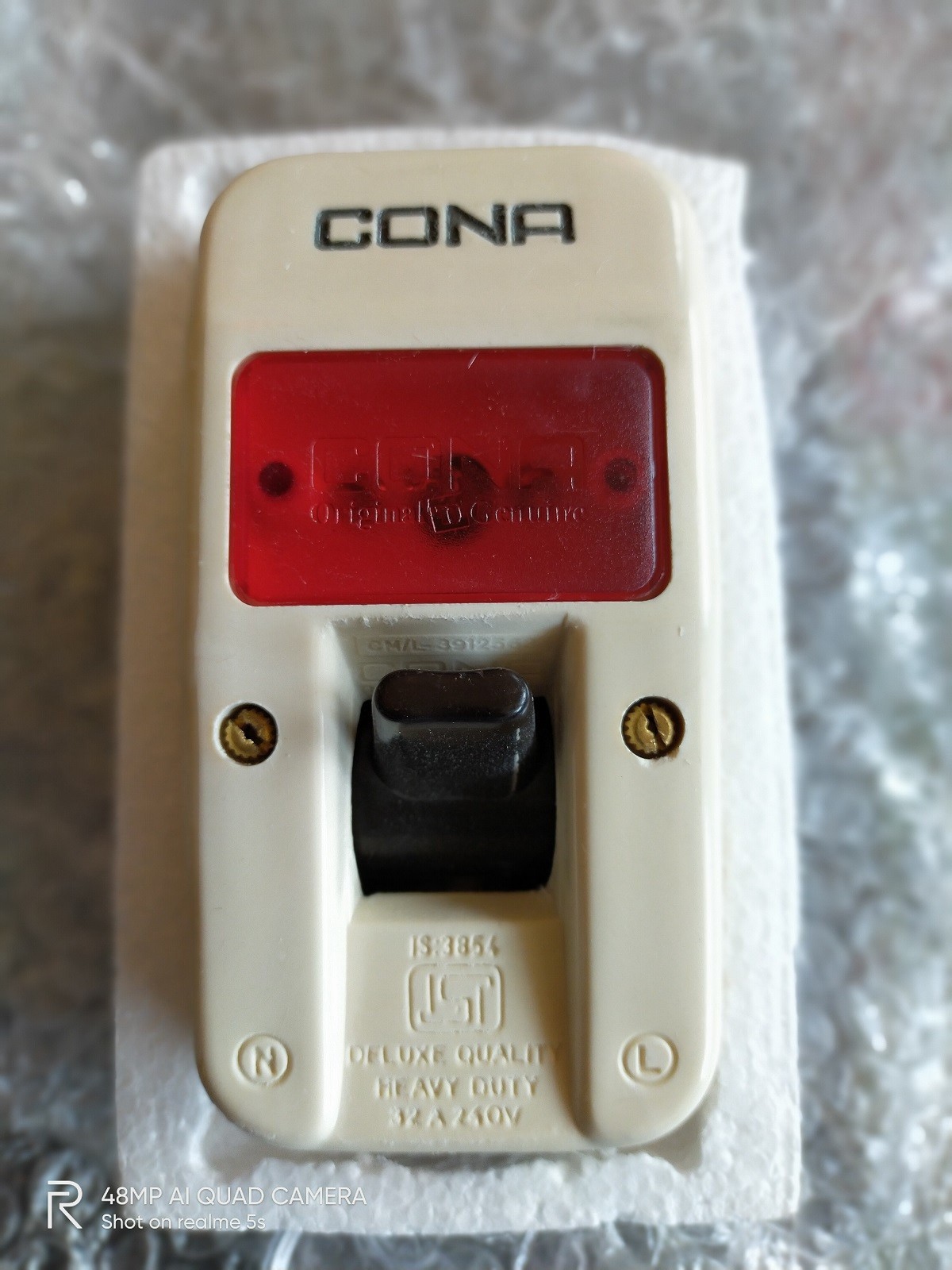 Cona On Off Dp Switch
